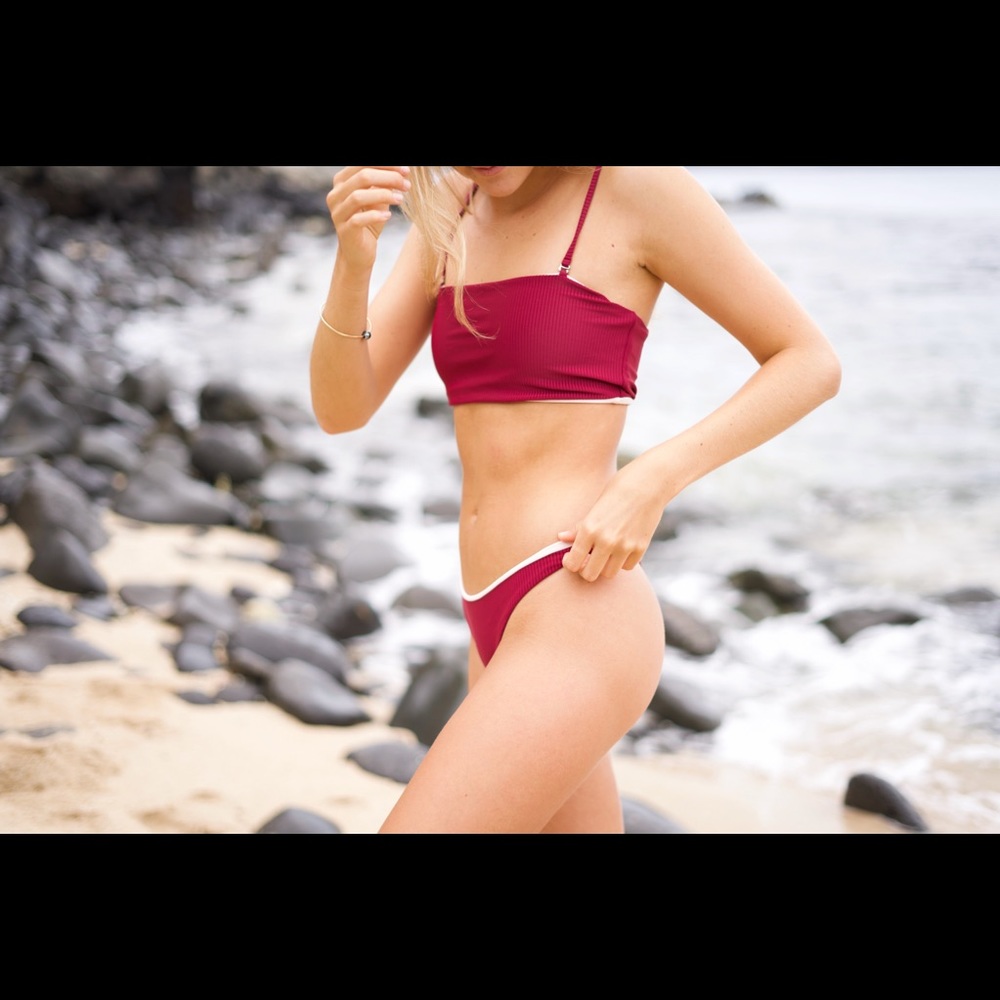 Bandeau Style Ribbed Maroon Bikini Top